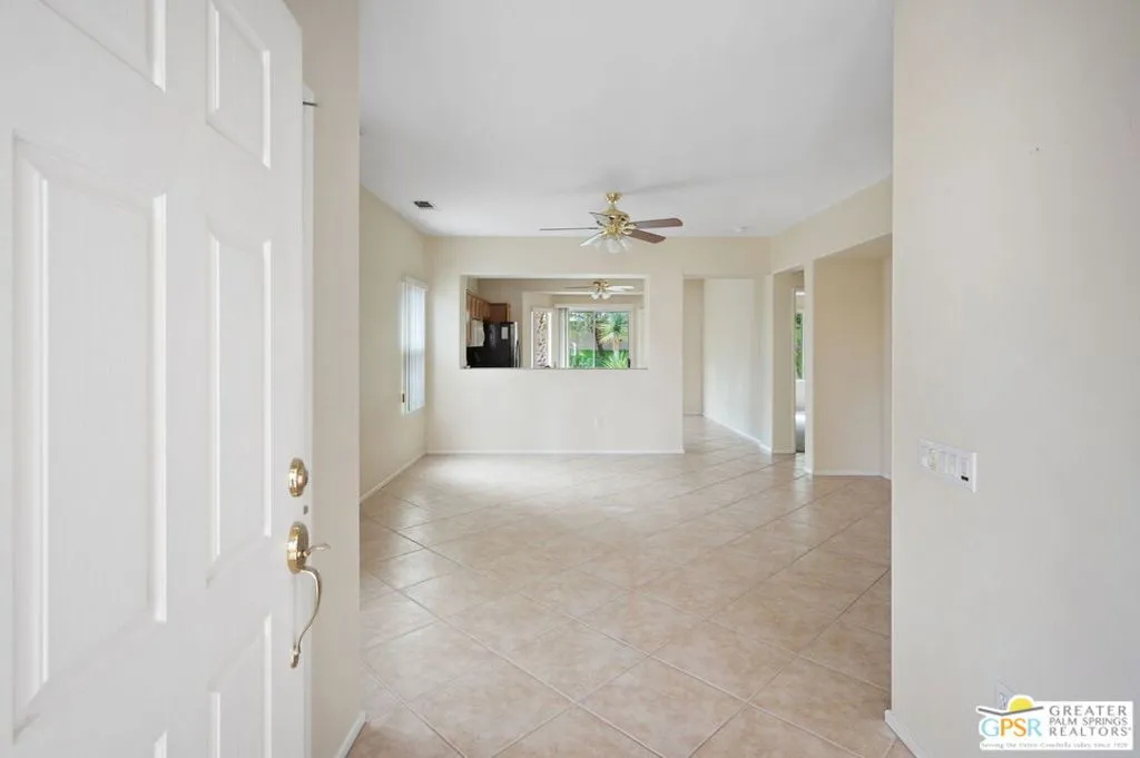 78629 Rockwell Circle, Palm Desert, California 92211 home-pic-2